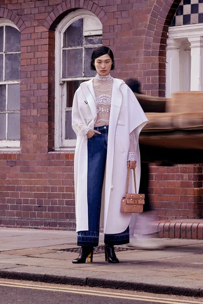 Look 13